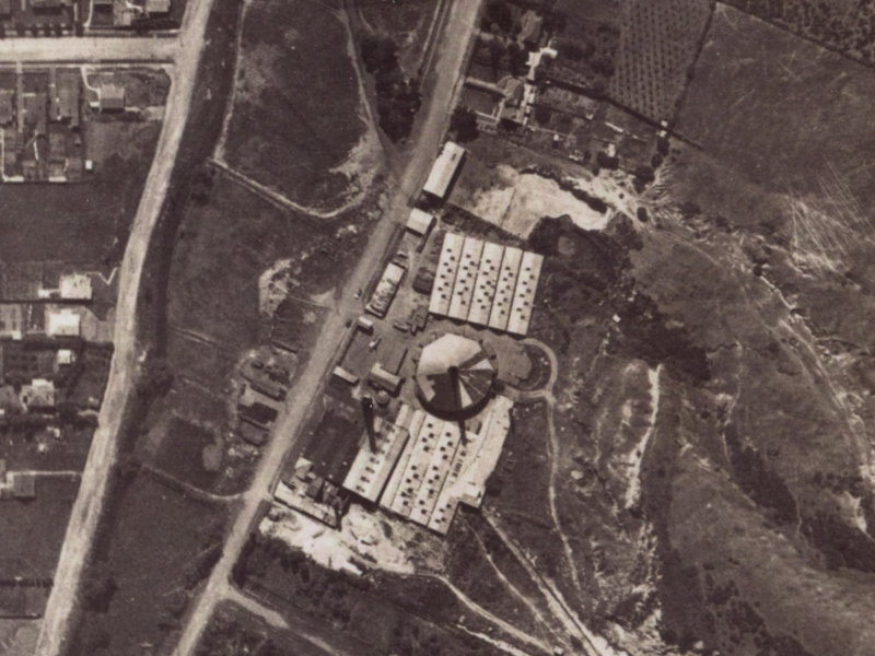 3 Woodlau Rise from the air, 1925-1929