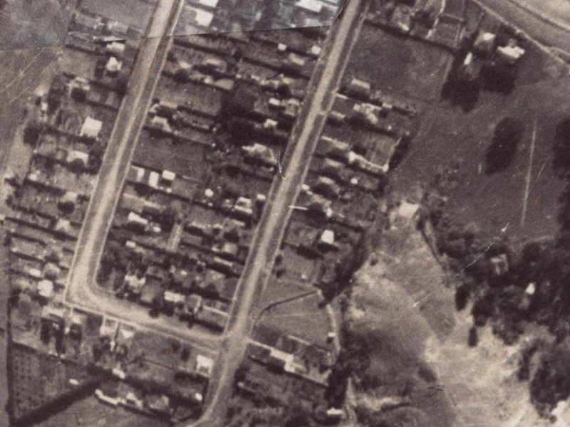 21 Bay View Road from the air, 1925-1929
