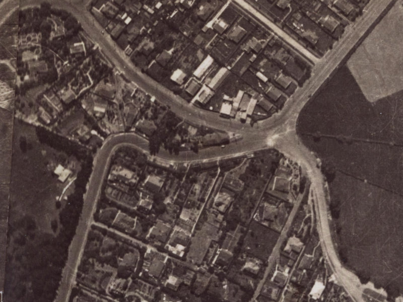 4 Dyers Pass Road from the air, 1925-1929