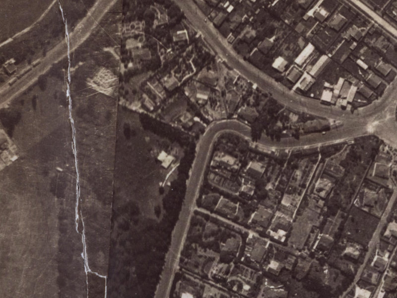 16 Dyers Pass Road from the air, 1925-1929