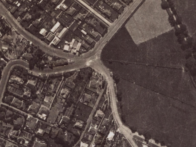 2 Centaurus Road from the air, 1925-1929