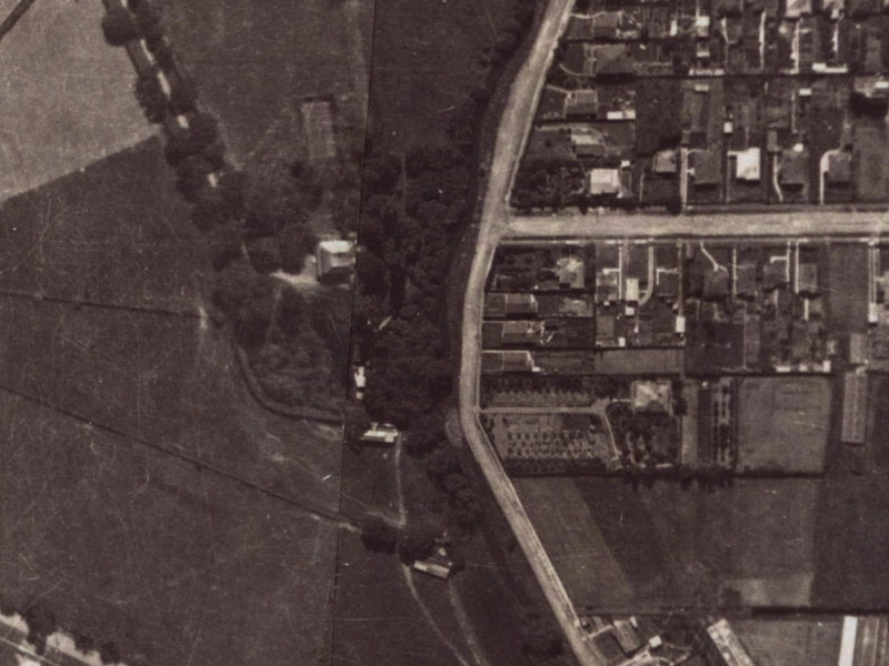 30 Sloan Terrace from the air, 1925-1929