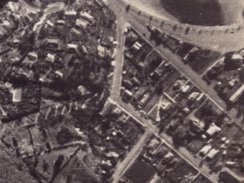 11 Nayland Street from the air, 1925-1929