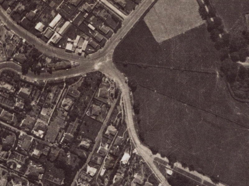 4 Centaurus Road from the air, 1925-1929