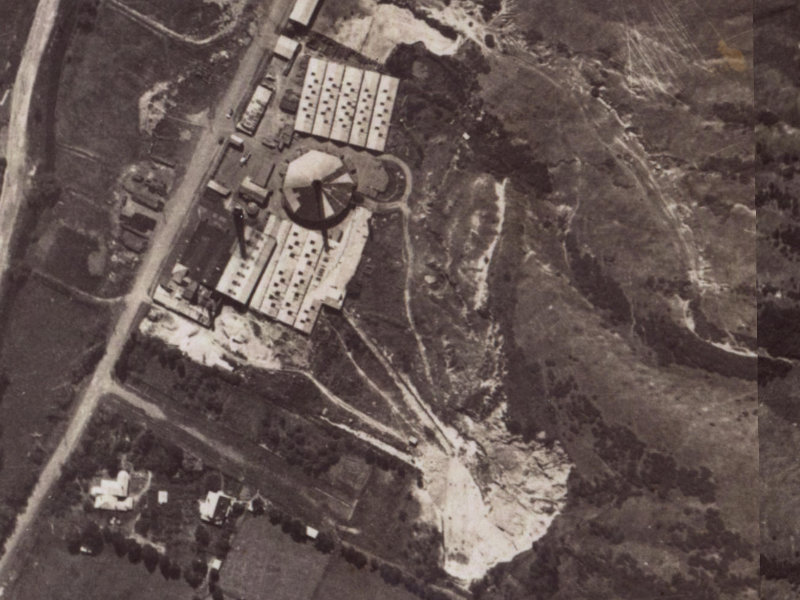 Brickworks Lane from the air, 1925-1929