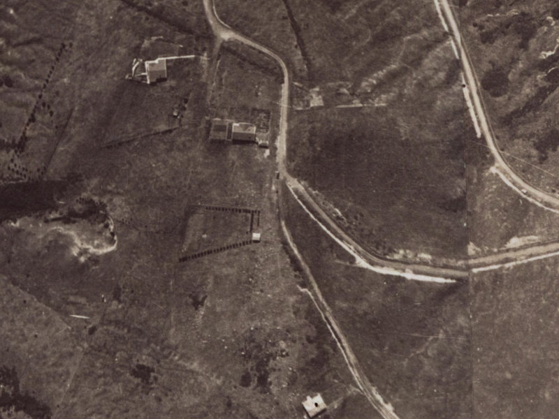49-61 Huntsbury Avenue from the air, 1925-1929
