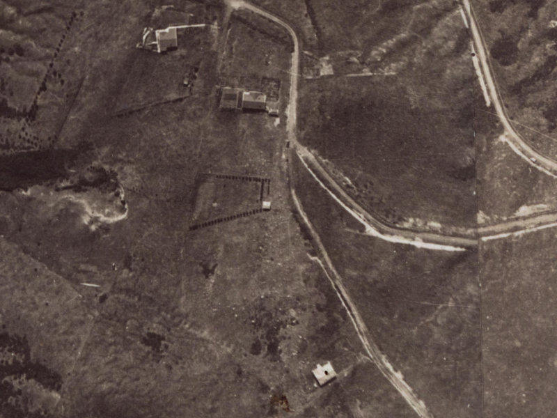 54 Huntsbury Avenue from the air, 1925-1929