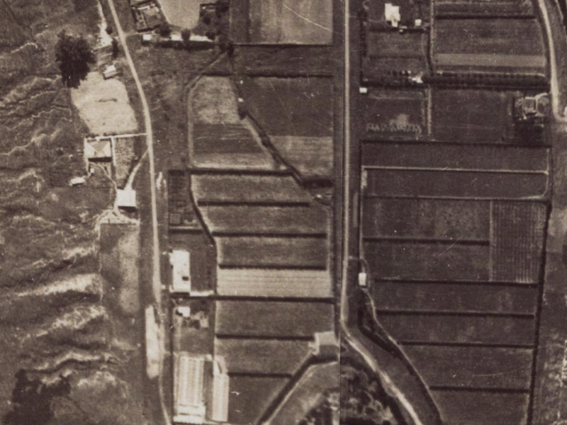 262 /2 Edgeware Road from the air, 1925-1929