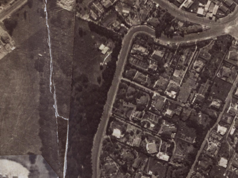 19 Dyers Pass Road from the air, 1925-1929