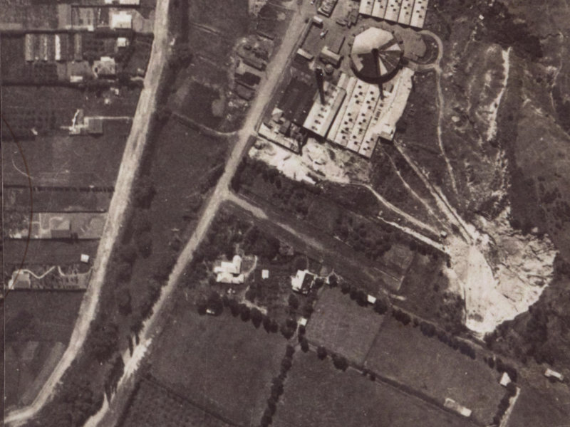 3 Whaka Terrace from the air, 1925-1929