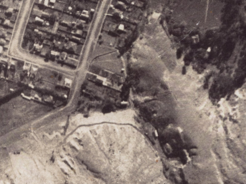 67A Bay View Road from the air, 1925-1929