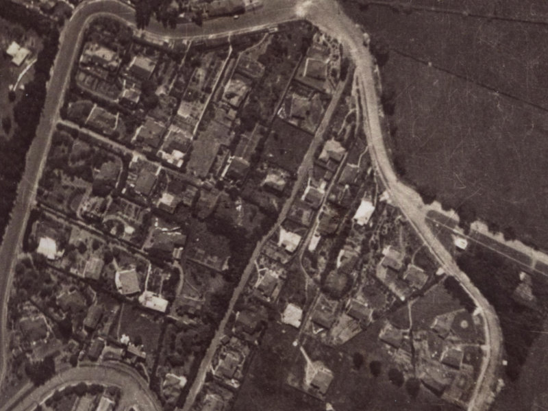 Merlewood Avenue from the air, 1925-1929