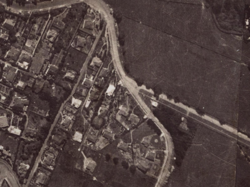 8 Centaurus Road from the air, 1925-1929
