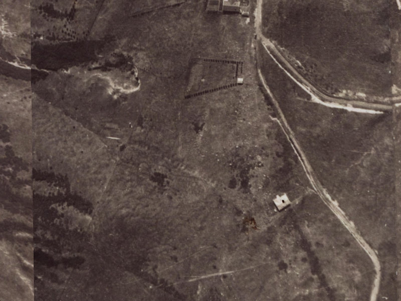 60 Huntsbury Avenue from the air, 1925-1929