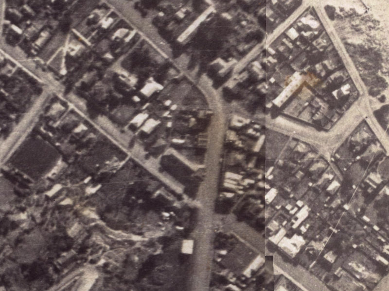 10 Wakefield Avenue from the air, 1925-1929