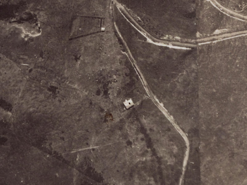 72 Huntsbury Avenue from the air, 1925-1929