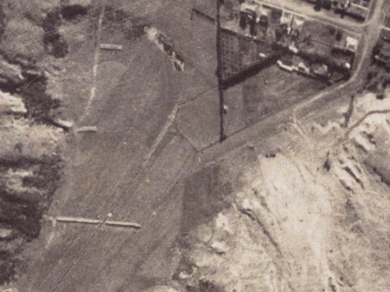 107 Bay View Road from the air, 1925-1929