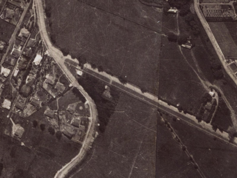 29–31 Centaurus Road from the air, 1925-1929
