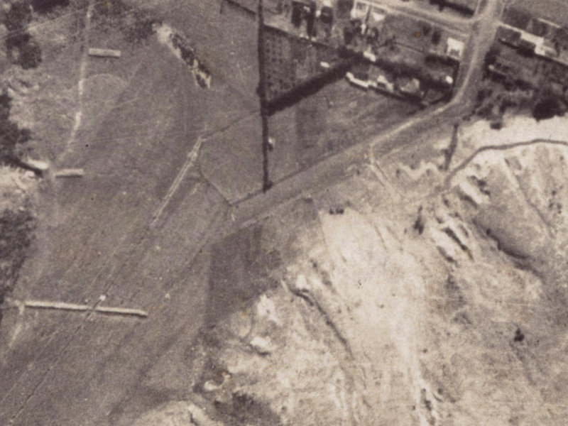 105 Bay View Road from the air, 1925-1929
