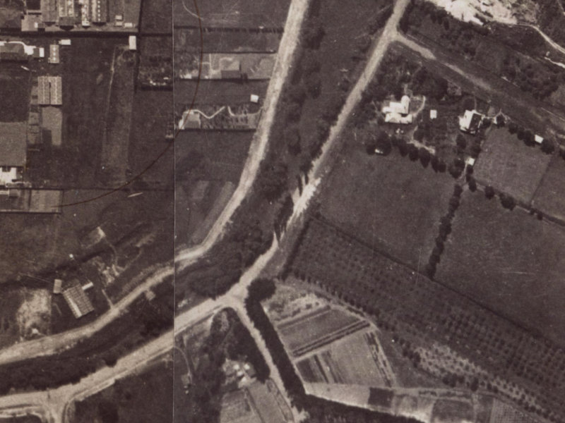 9 Enticott Place from the air, 1925-1929
