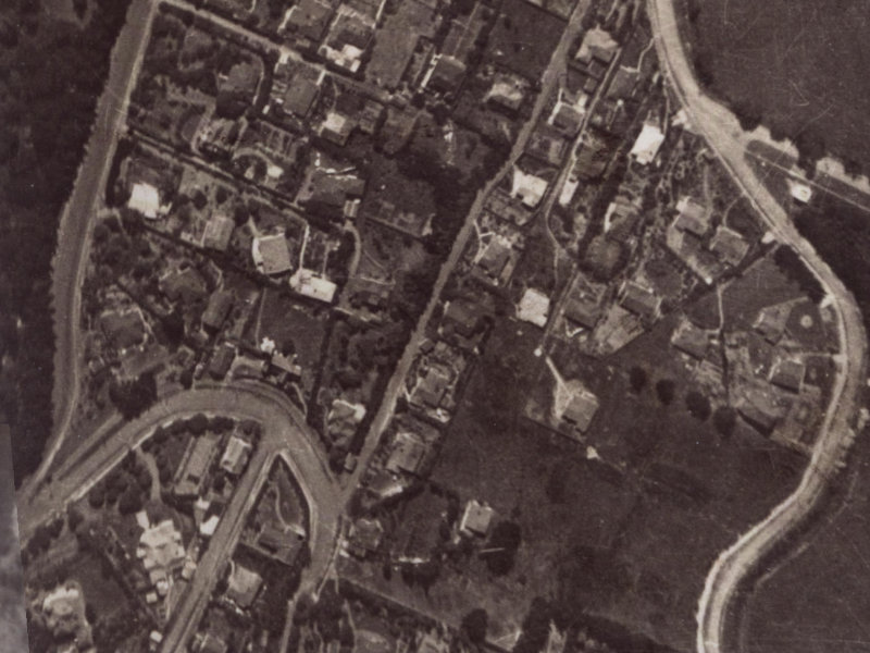 7 Merlewood Avenue from the air, 1925-1929
