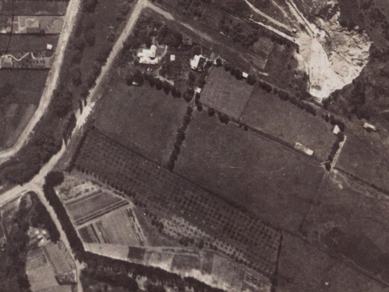 18 Whaka Terrace from the air, 1925-1929