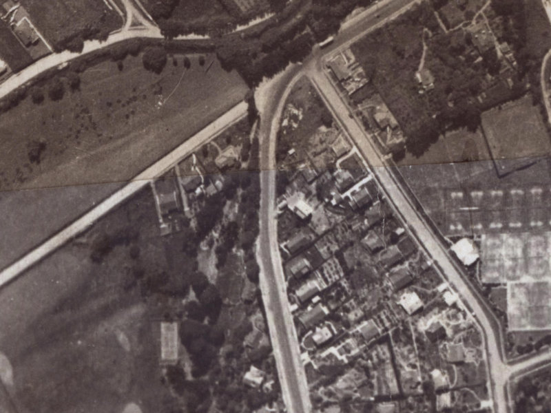 3 Hackthorne Road from the air, 1925-1929