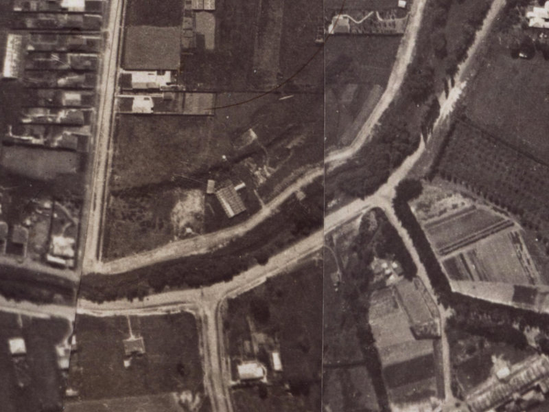 31 Eastern Terrace from the air, 1925-1929