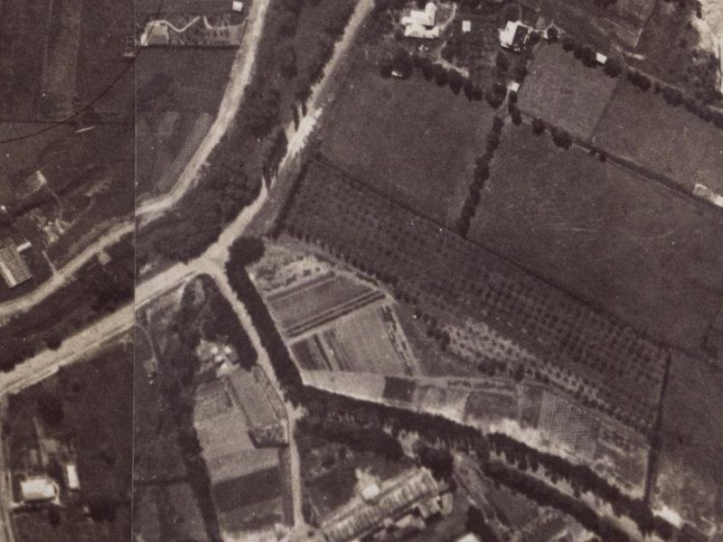 5 Enticott Place from the air, 1925-1929