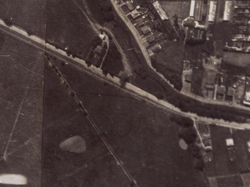 26 Centaurus Road from the air, 1925-1929