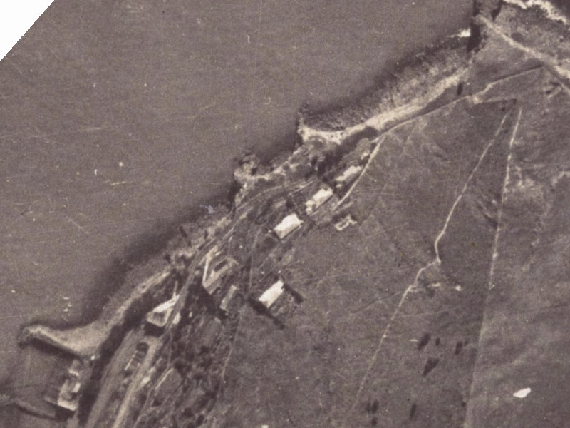 8 Whitewash Head Road from the air, 1925-1929