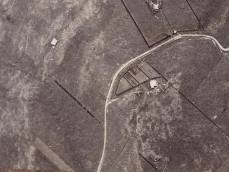 163–165 Moncks Spur Road from the air, 1925-1929