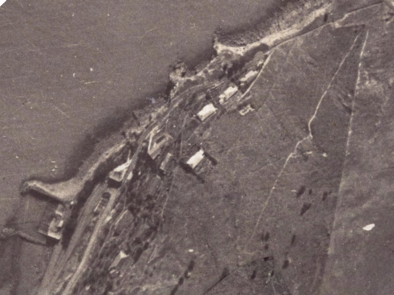31 Whitewash Head Road from the air, 1925-1929