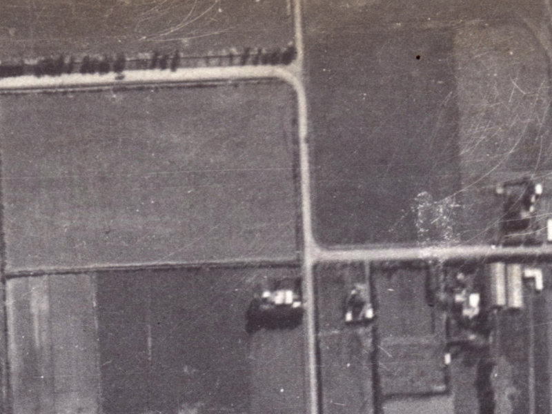 8 Laing Crescent from the air, 1925-1929