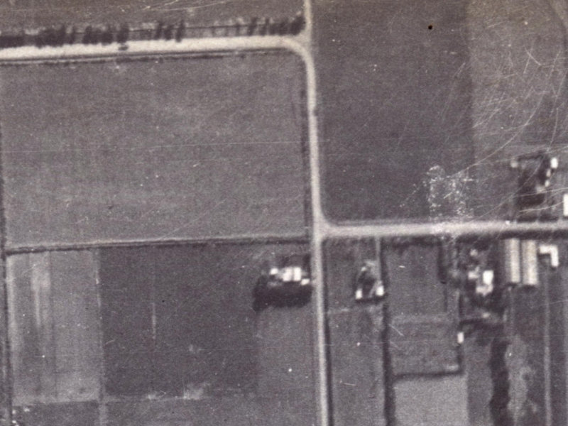 7 Laing Crescent from the air, 1925-1929