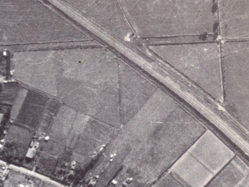 64 Laing Crescent from the air, 1925-1929