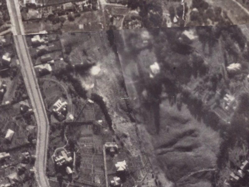 38 Valley Road from the air, 1925-1929
