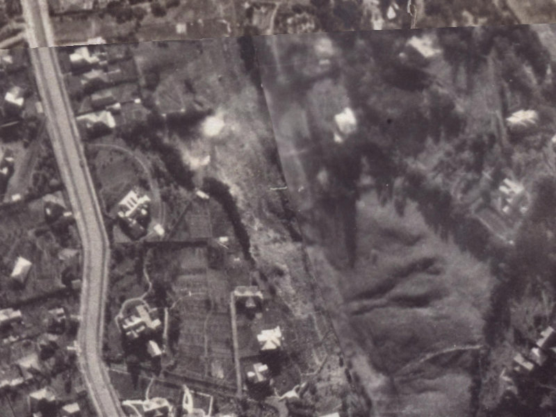 49 Valley Road from the air, 1925-1929