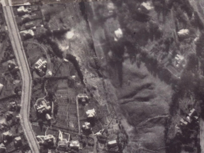 51 Valley Road from the air, 1925-1929