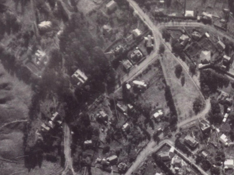 3 MacMillan Avenue from the air, 1925-1929