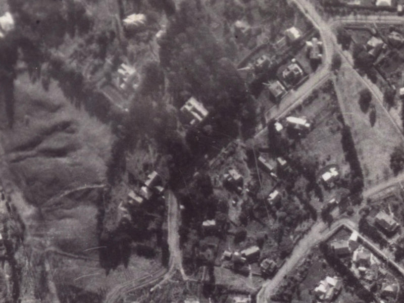 3-5 Macmillan Avenue from the air, 1925-1929