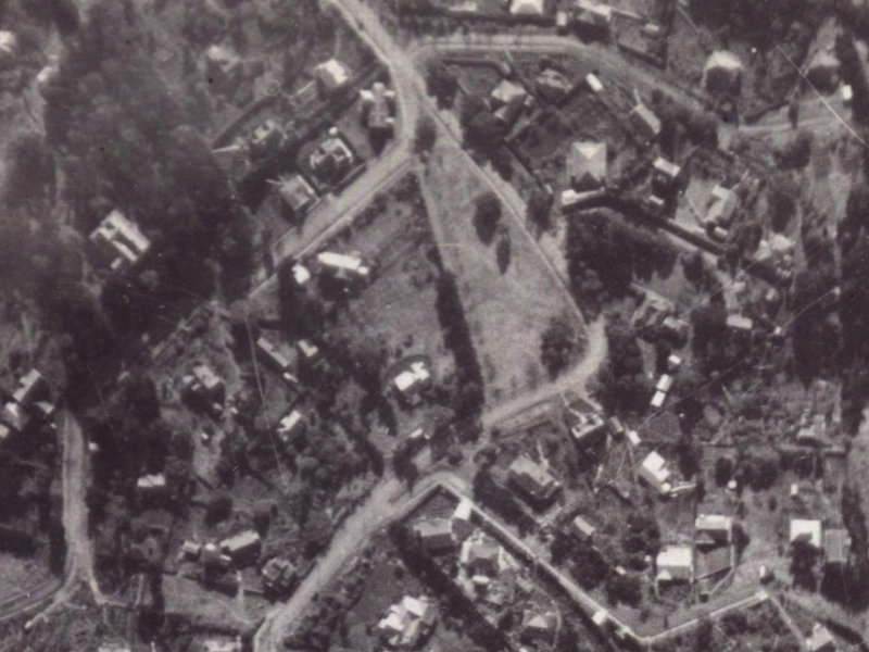 64A Dyers Pass Road from the air, 1925-1929