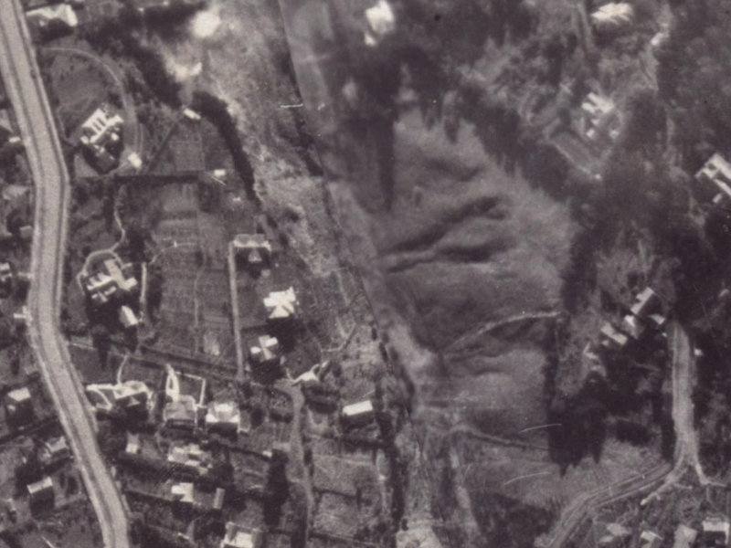 42D Valley Road from the air, 1925-1929