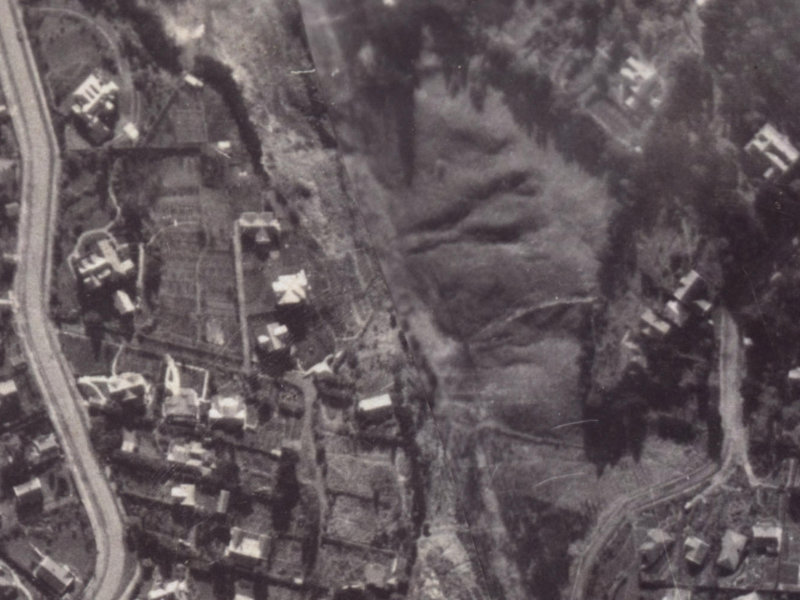 65 Valley Road from the air, 1925-1929