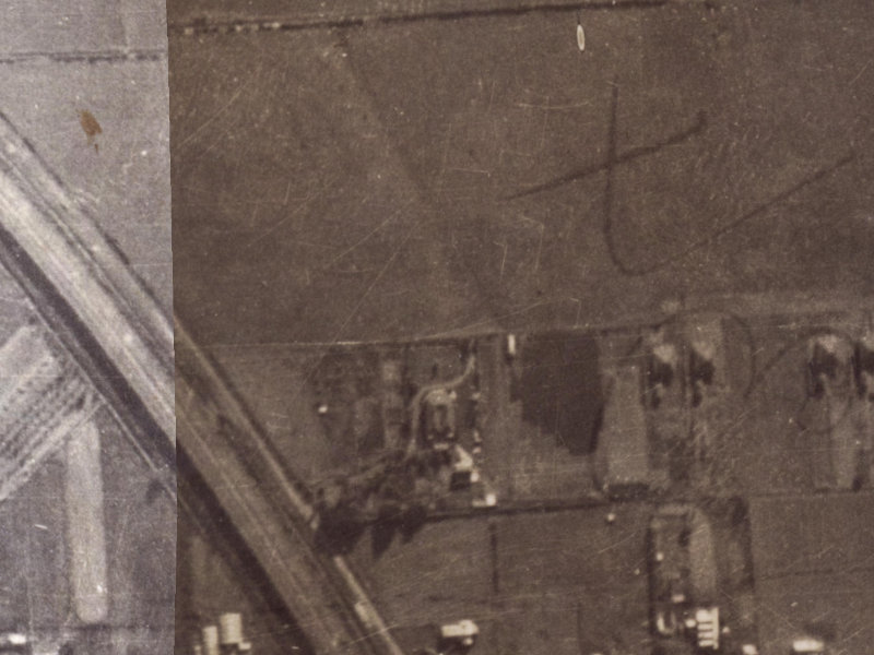 4 Deavoll Place from the air, 1925-1929