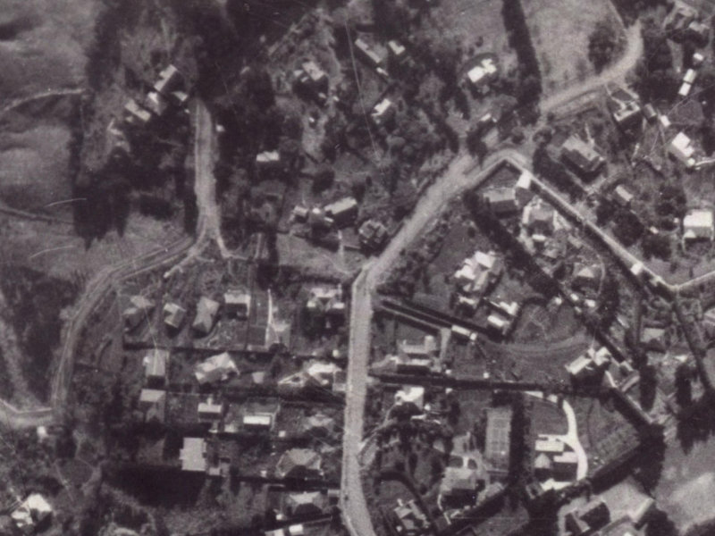 76 Dyers Pass Road from the air, 1925-1929