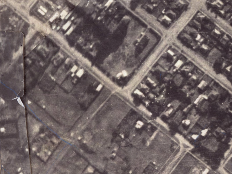 28 Colenso Street from the air, 1925-1929
