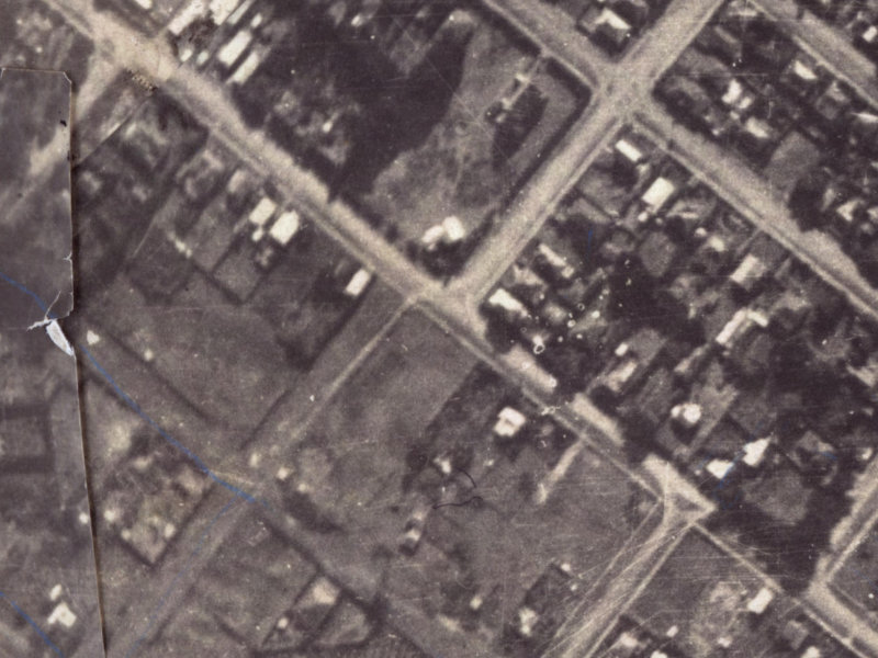 32 Colenso Street from the air, 1925-1929