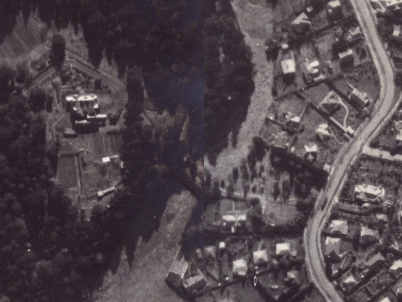 14 Lady Polson Lane from the air, 1925-1929