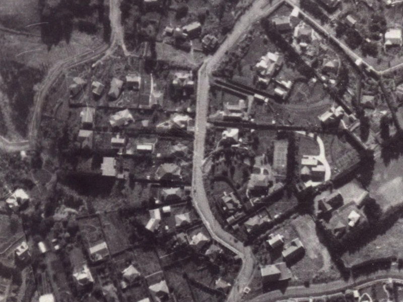 85 Dyers Pass Road from the air, 1925-1929